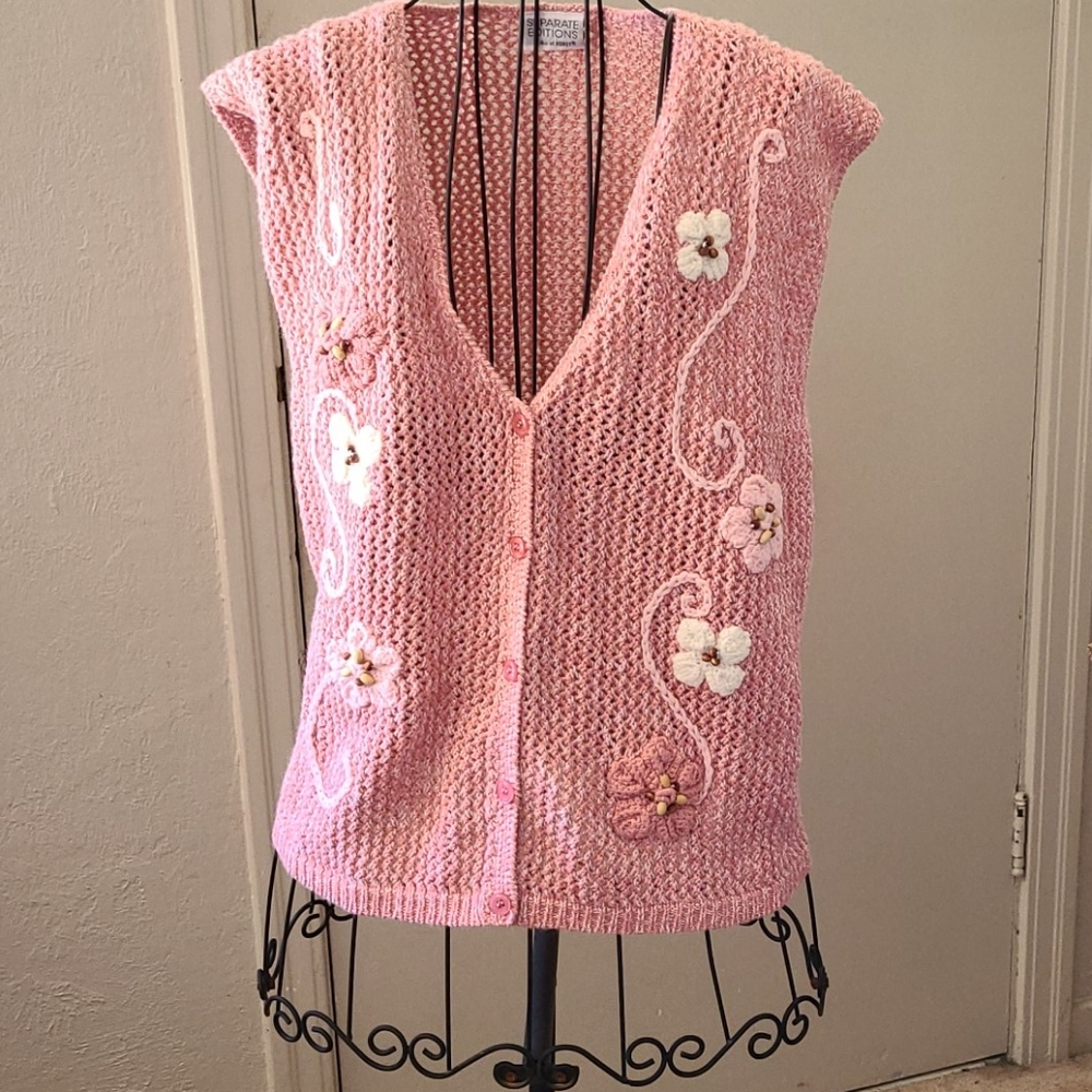 Sweater vest